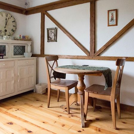 Flint Cottage チチェスター エクステリア 写真
